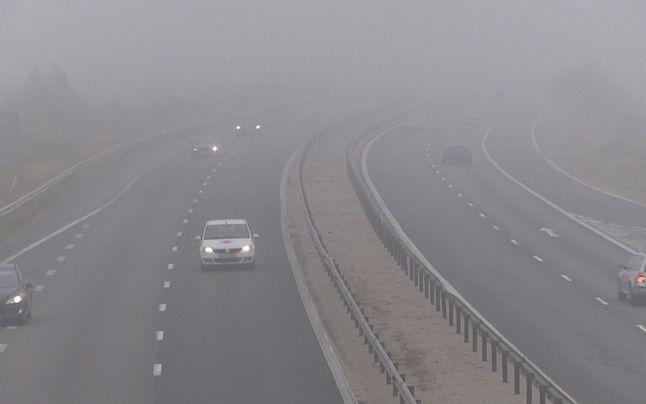 COD GALBEN de ceaţă în mai multe judeţe, zona periferică a Capitalei şi pentru autostrăzile A1, A2 şi A3