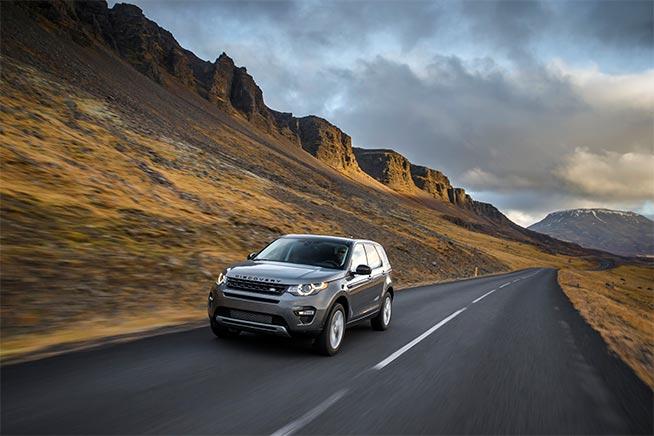 Noul Land Rover Discovery Sport vine în România