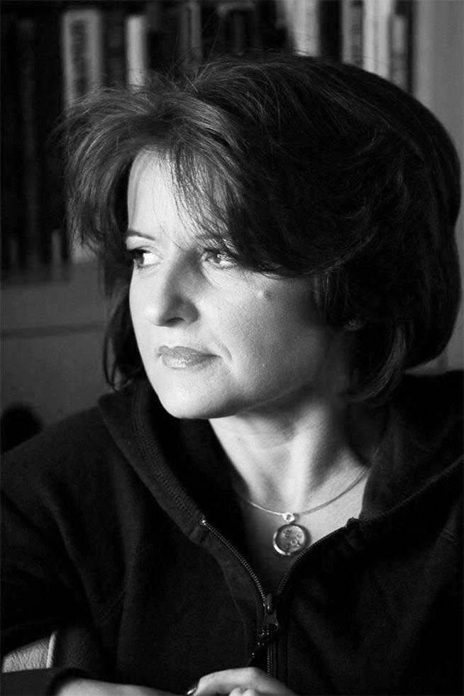 Daniela Zeca Buzura: Titlul unei cărţi despre destinul meu?Probabil..."Soare pe zăpadă"... 18500482