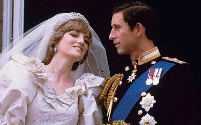 SECRETUL ŞOCANT de la Buckingham! Ce plănuia să facă prinţul Charles în noaptea de dinaintea nunţii cu Diana (VIDEO)