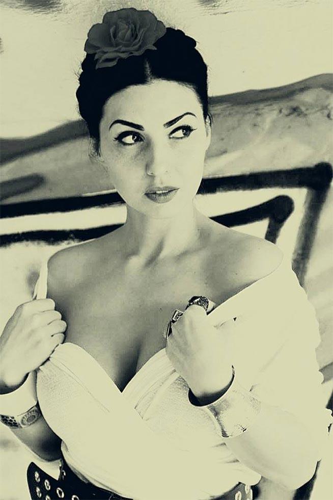 Ramona Zaharia – Povestea Cenușăresei 18500841