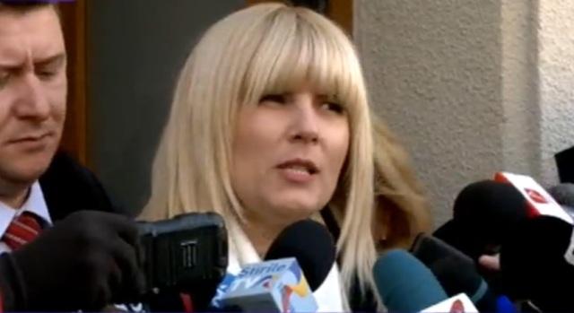 Elena Udrea a ieşit de la DNA, după patru ore de audieri. Ce a transmis fostul ministru