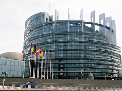 Parlamentul European cere o &quot;anchetă internaţională independentă&quot; în cazul asasinării lui Boris Nemţov