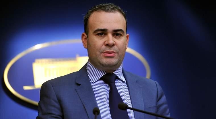 Ministrul Finanțelor Publice, Darius Vâlcov, urmărit penal pentru trafic de influență în calitate de primar al municipiului Slatina