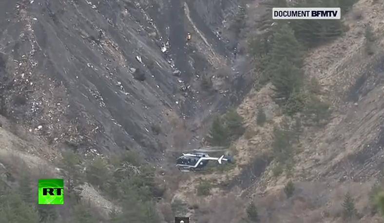 TRAGEDIA AVIATICĂ din Franţa. IMAGINI DRAMATICE din Alpii Francezi, locul prăbuşirii aeronavei Germanwings (VIDEO)