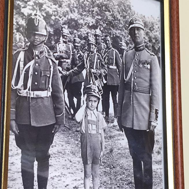 MIRCEA ALBULESCU: Aveți grijă că vă iubesc și vă prețuiesc mai mult decât mă prețuiți Dumneavoastră pe mine! 18503327