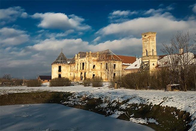 Castel-break în România. Excursii specializate la castele şi conace