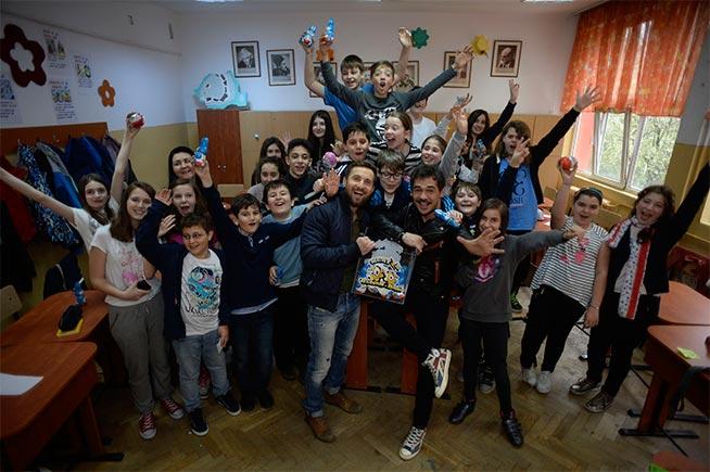De Paște, sărbătoarea te atinge la Antena 1: Simona Gherghe, Răzvan si Dani au împărțit bucurie și coșuri cu bunătăți 