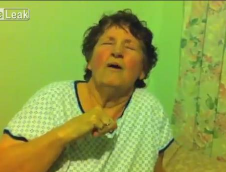 Şi-au DROGAT bunica, apoi au filmat-o! Bătrâna, uimită şi euforică: &quot;Dumnezeule, gândesc atât de limpede&quot; (VIDEO)