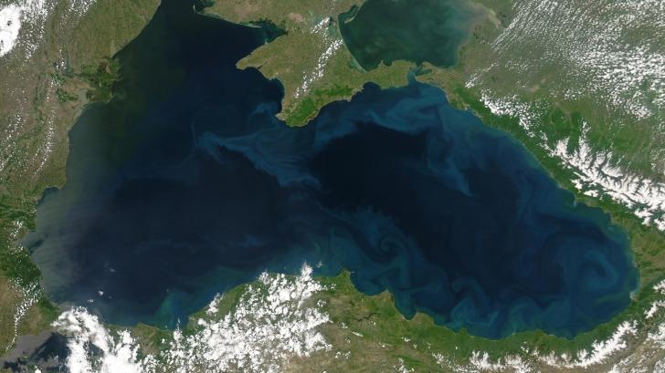 Descoperirea din adâncurile Mării Negre anunţă vremuri grele. &quot;Inversarea poate avea loc oricând. Va fi HAOS!&quot; (VIDEO)
