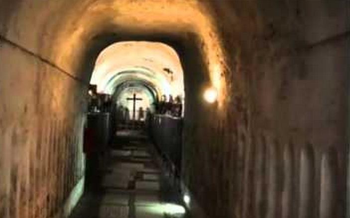 SCENĂ TERIFIANTĂ într-o mănăstire din Palermo. Ce au filmat oamenii de ştiinţă în catacombele călugărilor capucini (VIDEO)