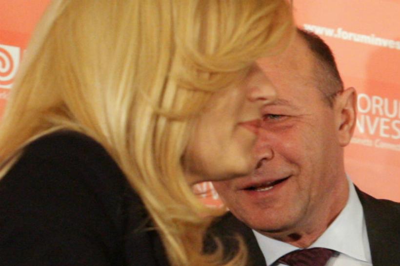 Fostul preşedinte Traian Băsescu şi fostul ministru al Dezvoltării, Elena Udrea, au afectat independenţa justiţiei