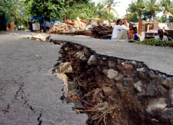 SEISM ÎN NEPAL: Cel mai recent bilanţ este cutremurător, cu peste 12.000 de morţi şi răniţi!