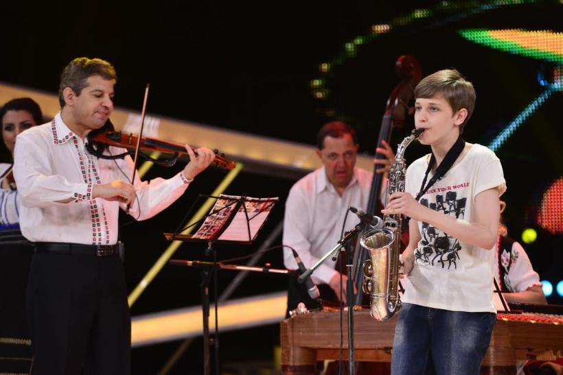 Matteo, nepotul cântăreței Titiana Mihali, vine la Next Star cu familia din Maramureș