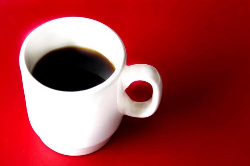 Efect INCREDIBIL al zațului de cafea! Face adevărate MINUNI pentru frumusețea și sănătatea ta