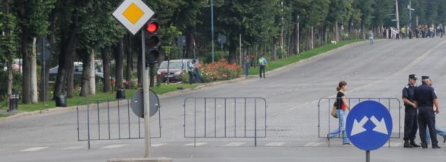 Trafic rutier restricţionat, sâmbătă seara, în centrul Bucureştiului