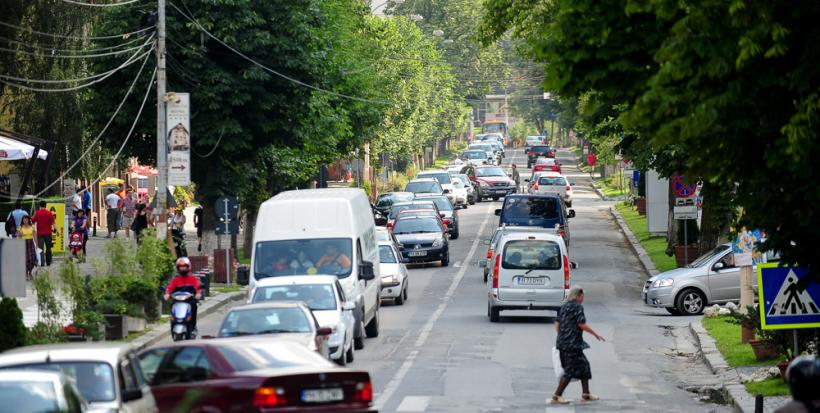 Trafic rutier îngreunat pe Valea Prahovei pe sensul către București