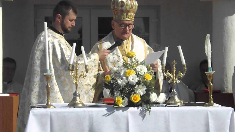 Klaus Iohannis l-a decorat pe Cardinalul Lucian Mureșan