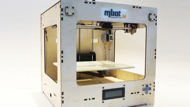 Prima imprimantă 3D 100% românească! A fost creată de un tânăr softist din Cluj
