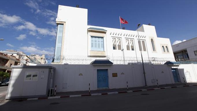 Au fost răpiţi 10 angajaţi ai consulatului Tunisiei din Tripoli