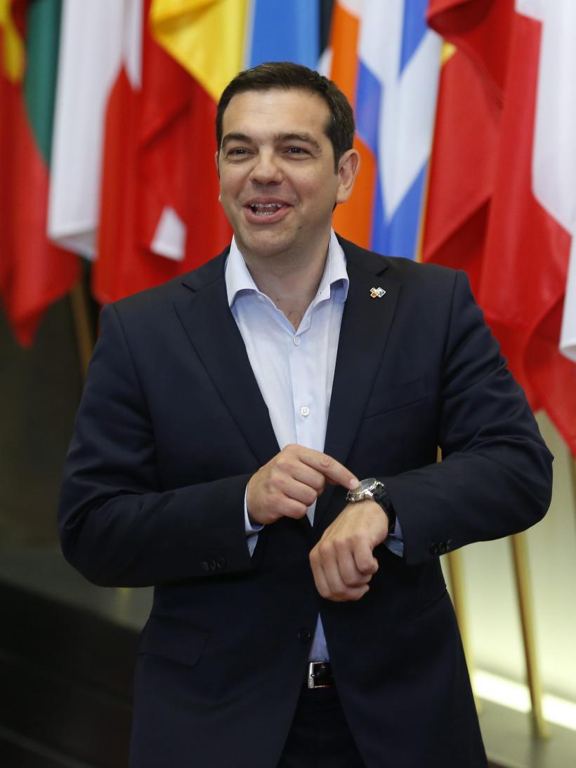  Tsipras:cine a investit in criza si scenarii catastrofice va pierde