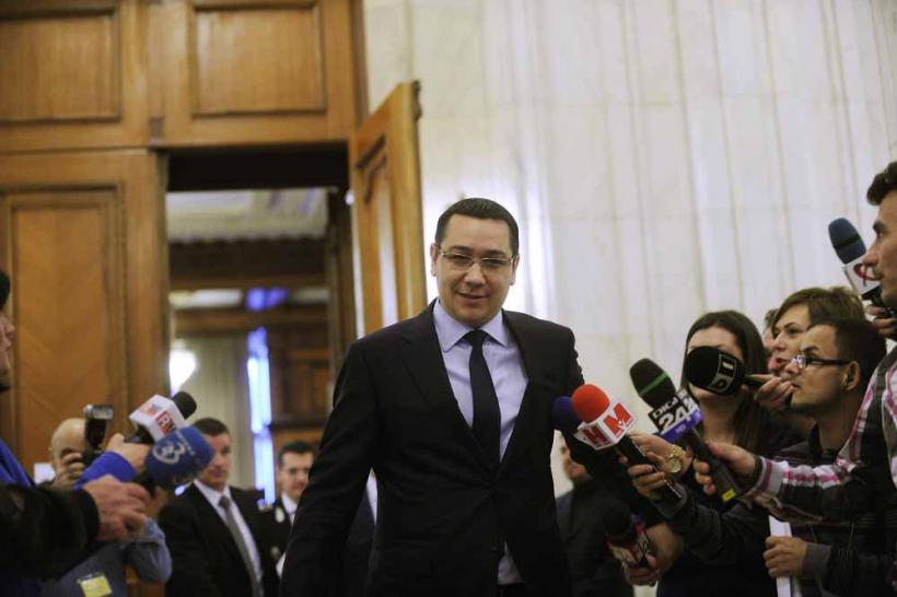 PMP: ”Ponta ar trebui să demisioneze. A plecat în Turcia să se ascundă de justiție”