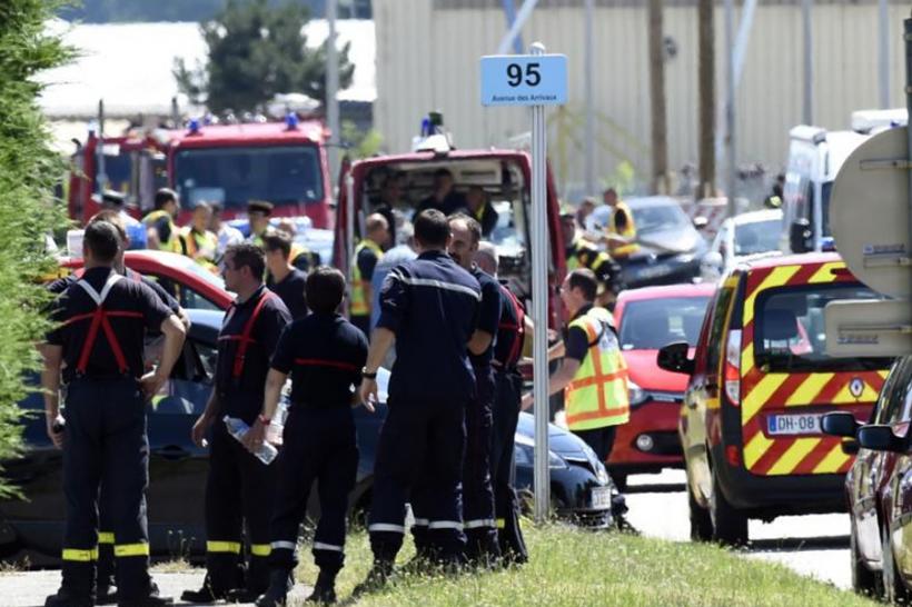 Bărbatul decapitat în atacul terorist din Franţa era patronul atacatorului