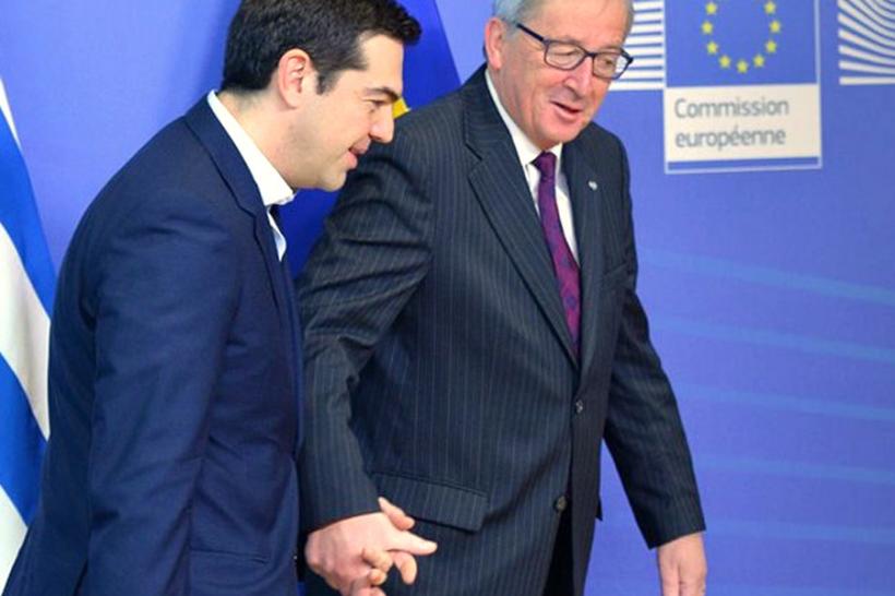 Jean Claude Juncker: Tsipras şi-a minţit proprii cetăţenii. Cum răspund grecii