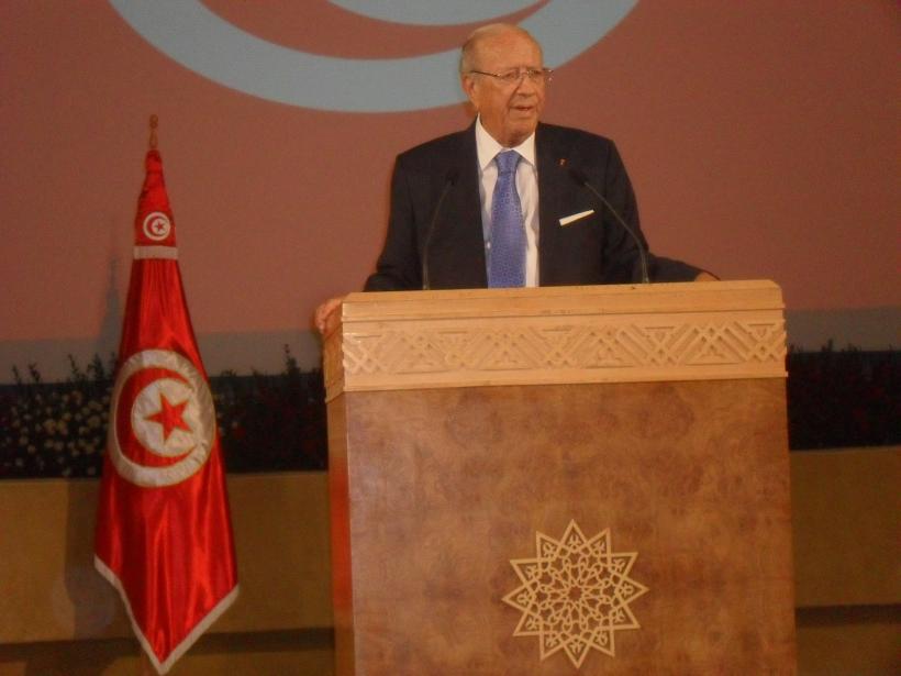 Preşedintele Tunisiei, Beji Caid Essebsi, a decretat stare de urgenţă