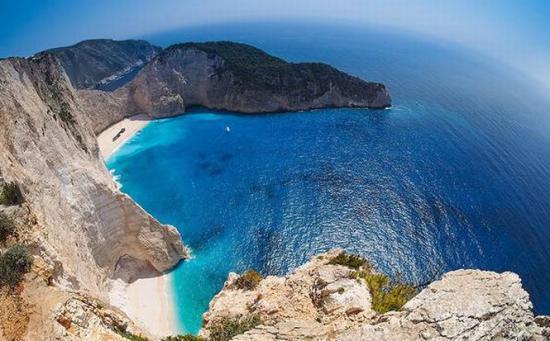 Sfaturi pentru turiştii care vizitează Grecia