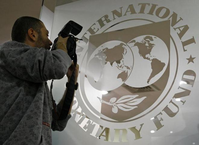 FMI: Grecia nu se mai află în incapacitate de plată 