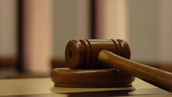 Tribunal: Nicuşor Constantinescu rămâne sub control judiciar