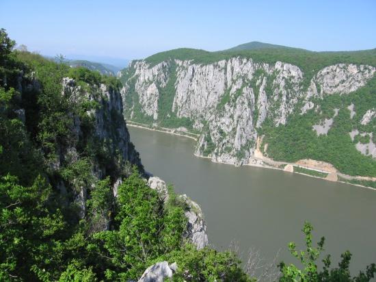 Specialiştii sunt îngrijorați de nivelul scăzut al Dunării