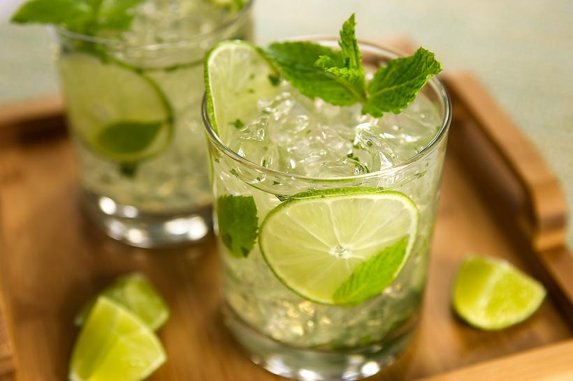 10 din cele mai populare cocktail-uri care se beau în cluburi