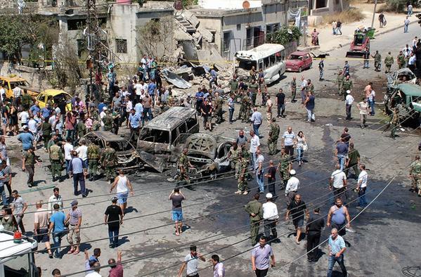 Atentat cu mașină capcană în orașul sirian Latakia, peste 10 persoane au murit