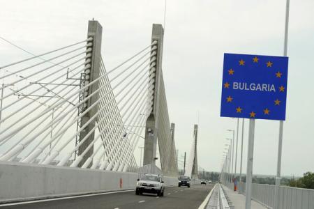 Bulgaria nu vrea în Schengen în schimbul refugiaţilor