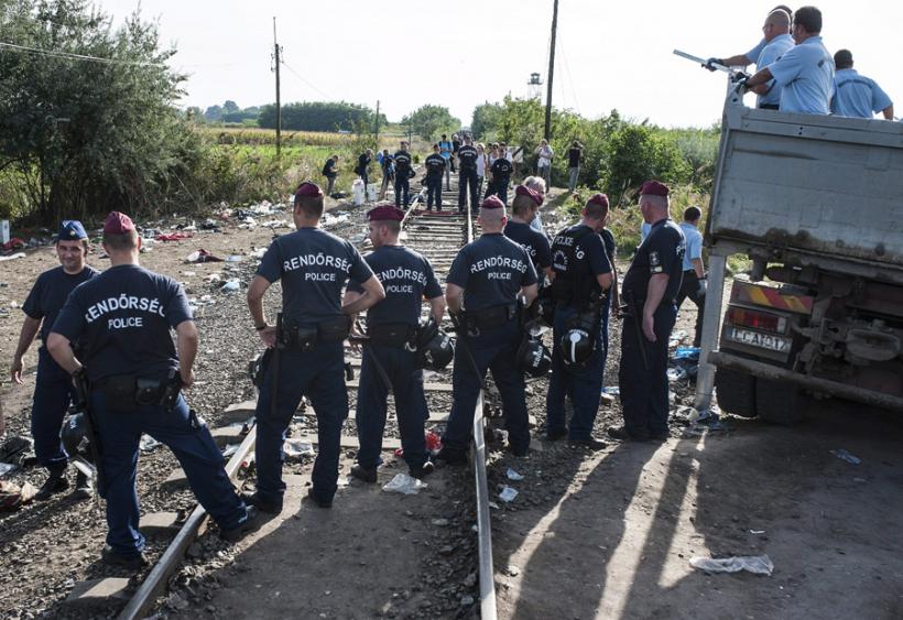Ungaria și-a închis spațiul aerian pe 20 de km, de-a lungul frontierei cu Serbia