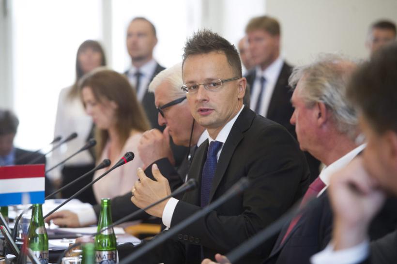 Atac dur la adresa lui Victor Ponta din partea ministrului de Externe ungar