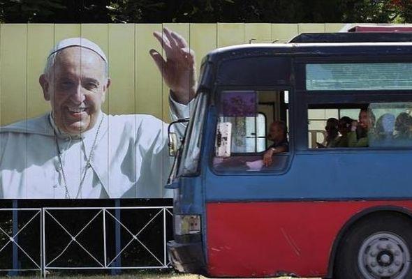 Vizită ISTORICĂ a Papei Francisc în Cuba. Primul Papă latino-american așteptat cu nerăbdare la Havana