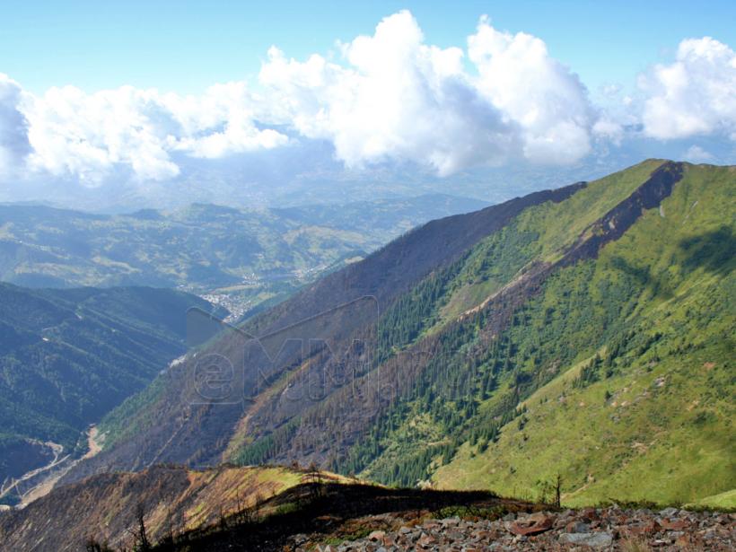 Cinci turiști, blocați în Munții Maramureșului