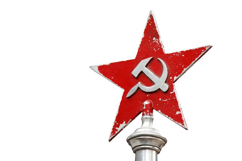PSD și UNPR vor interzicerea înființării partidelor comuniste