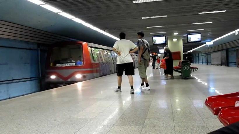 Sinucidere la metrou! Un bărbat s-a aruncat pe şine, în staţia Griviţa (M4) 