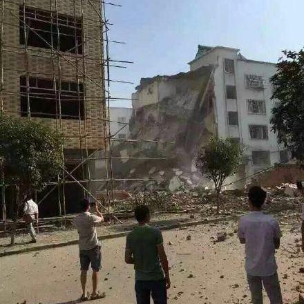 ALERTĂ - Probabil atac terorist. Cel puţin 7 morţi şi peste 50 răniţi după explozii în lanţ, într-un oraş din China - UPDATE