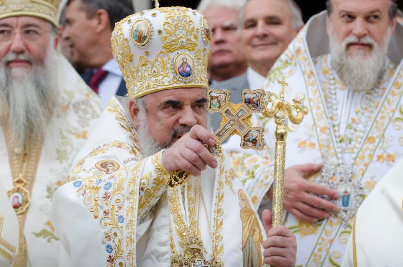 Patriarhul Daniel sărbătoreşte 8 ani de la întronizare