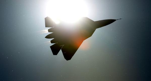 Rusia a cerut avioanelor militare americane să părăsească spaţiul aerian sirian