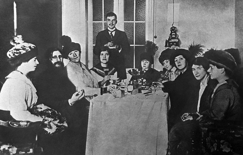 Cine a fost de fapt Grigori Rasputin. Cât este mit şi ce este adevărat 18515835
