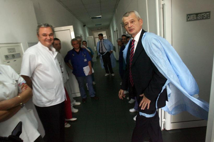 ALERTĂ - Oprescu, transferat la Spitalul Fundeni 