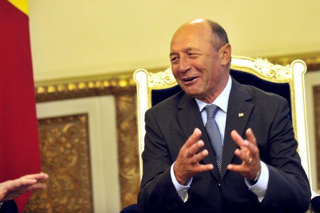 Traian Băsescu, despre candidatura la șefia PMP: Nu știu, o să văd 