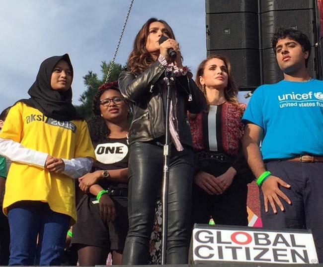 Salma Hayek despre egalitatea de gen: Este timpul să definim cine suntem cu adevărat 