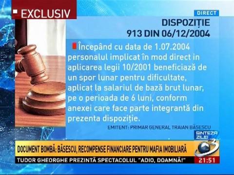 Sinteza Zilei: Cum a cumpărat Traian Băsescu tăcerea angajaţilor din primărie